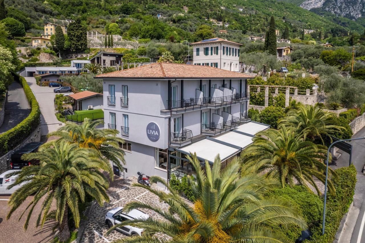Livia 3* Gargnano