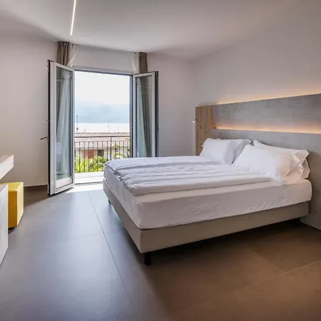 Hotel Livia Gargnano Habitación foto