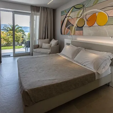 Hotel Livia Gargnano Habitación foto