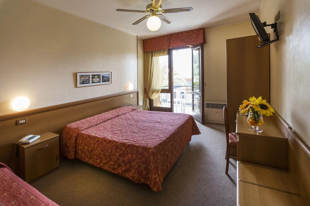 Hotel Livia Gargnano
