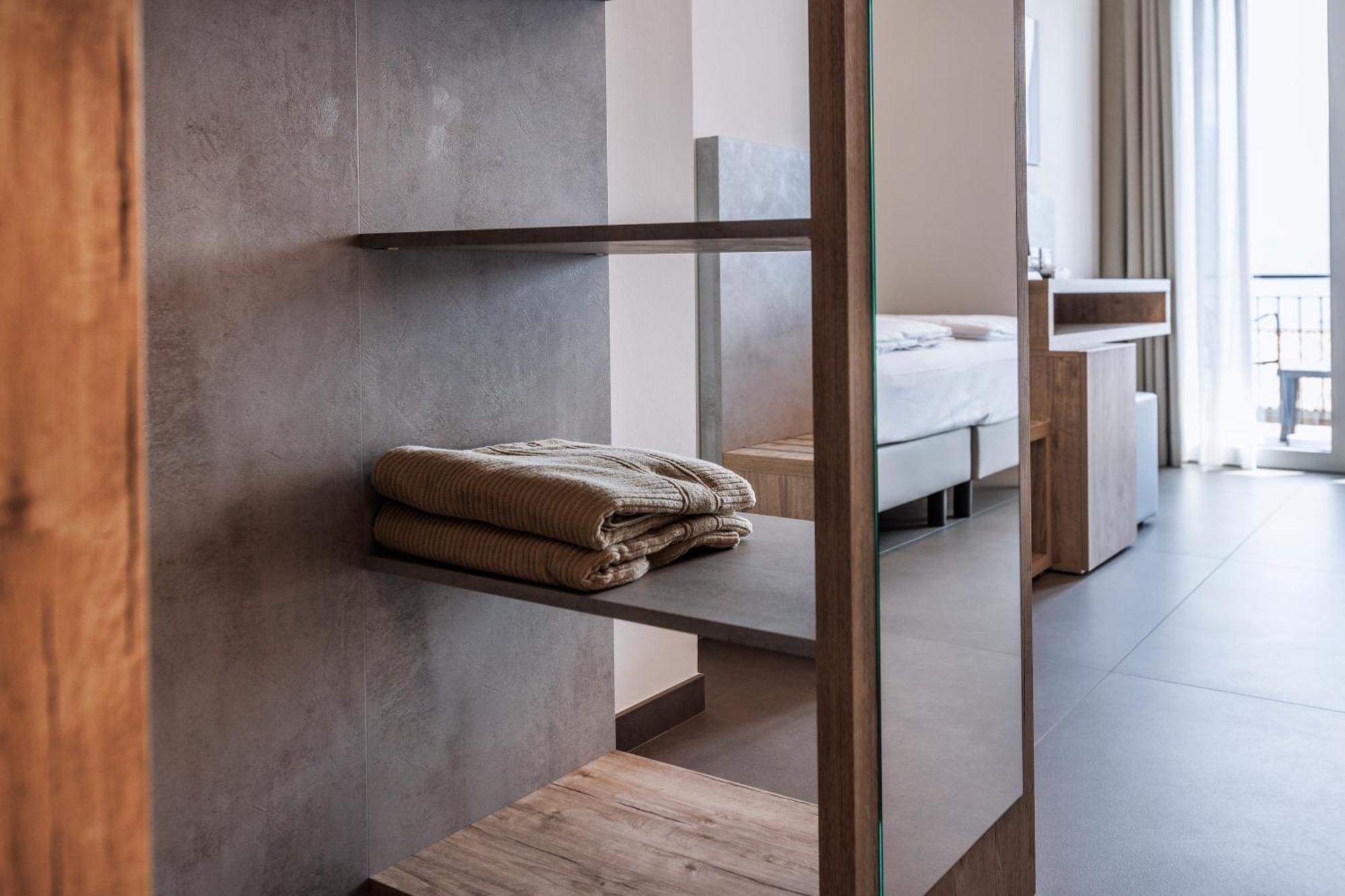 Hotel Livia Gargnano